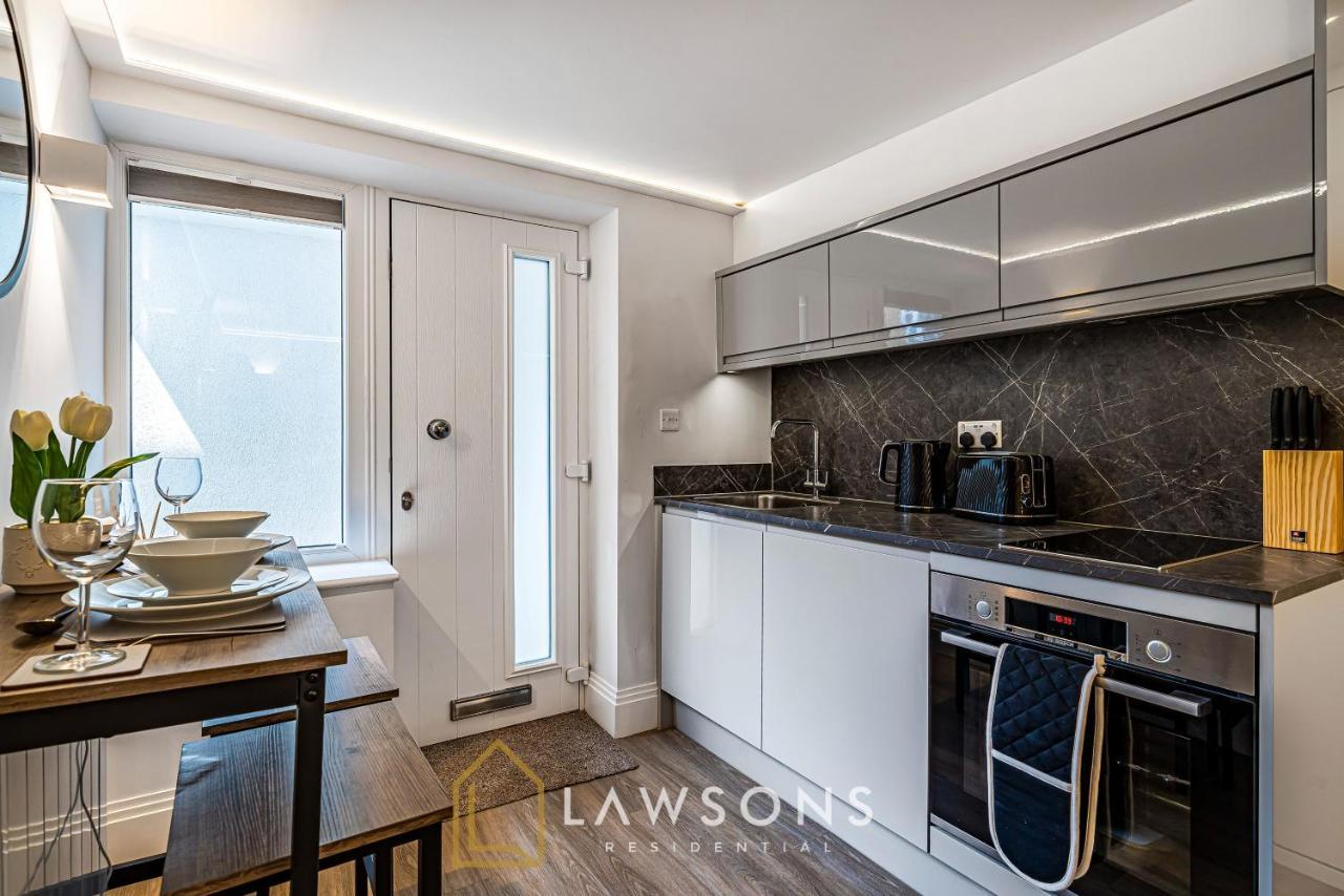 Cosy Living By Lawsons Apartamento Windsor Exterior foto